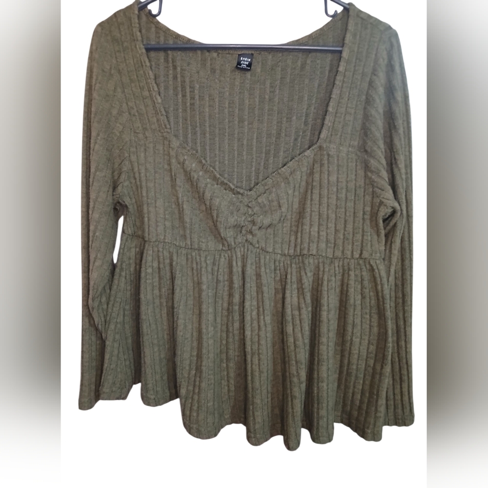SHEIN Olive Ribbed V-Neck Blouse